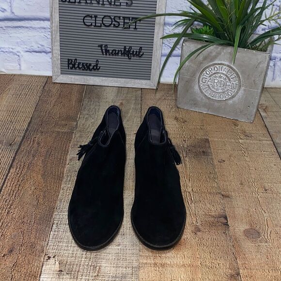 Women’s Vionic Serena Black Suede Leather Zip Up Heeled Ankle Bootie, Size 6 - Picture 4 of 12